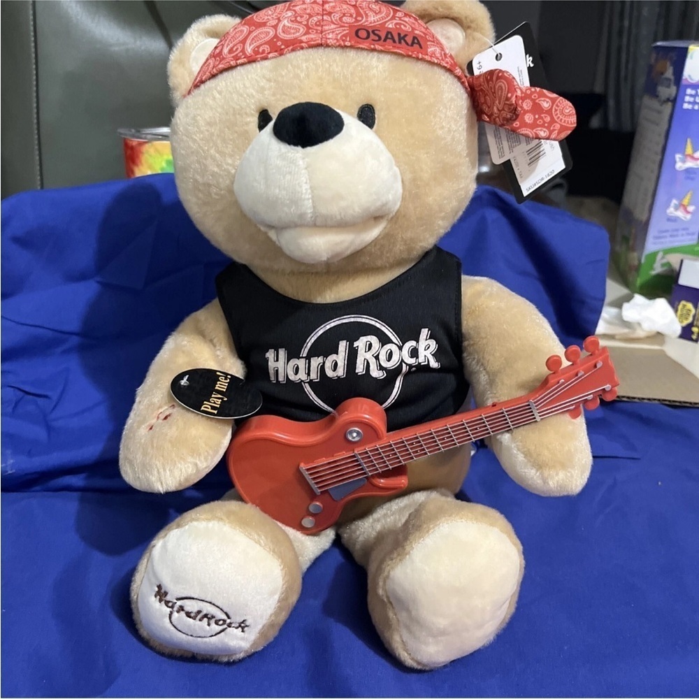 JAPAN OSAKA Hard Rock Rockin Rob Animated  Plush Teddy Bear w/ Guitar NWT 12” - Picture 2 of 9